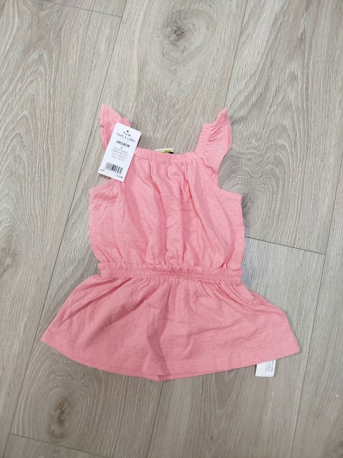 Robe tao 6 mois neuf 👧 - photo numéro 2