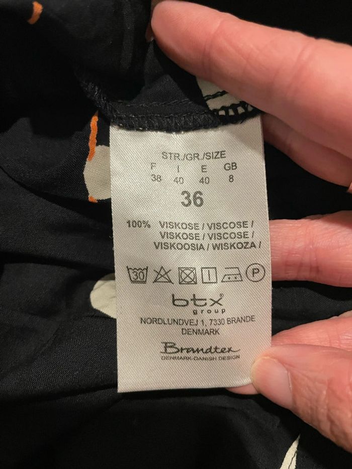 Blouse manche longue noir à motifs multicolore bouton col V neuf brandtex taille 36 - photo numéro 7