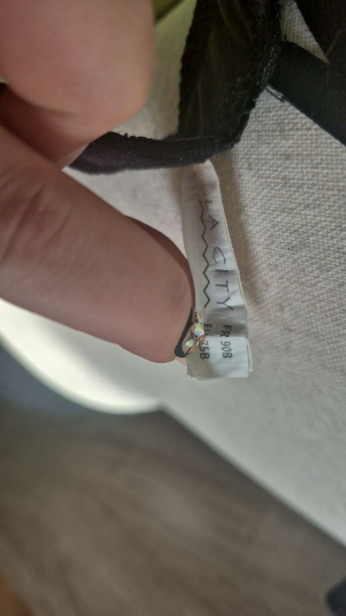 Body noir - photo numéro 4