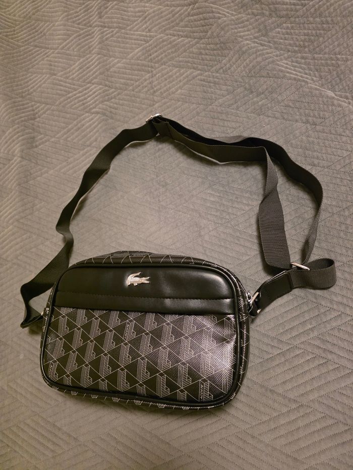Sac à bandoulière Lacoste