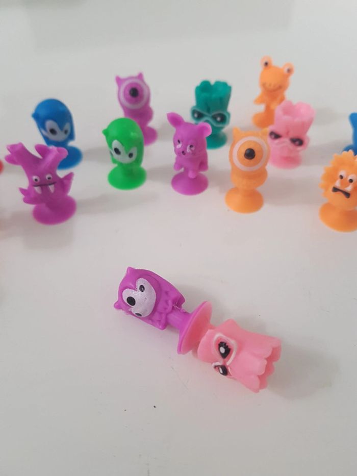 Lot 20 figurines à ventouses - photo numéro 3