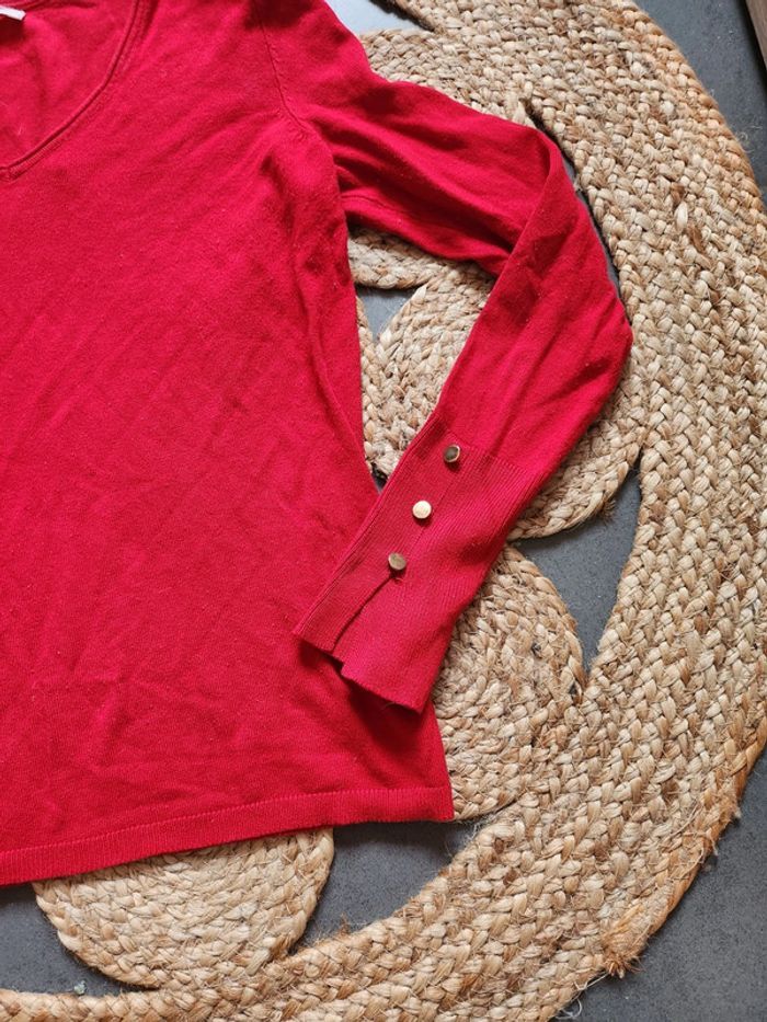 Pull rouge - photo numéro 2