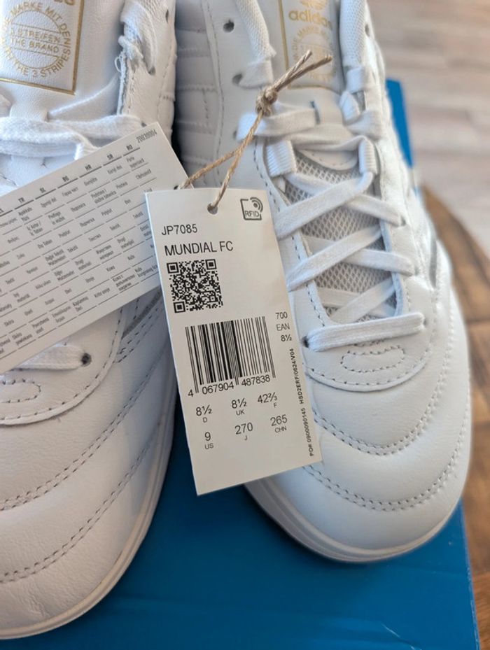 Sneakers adidas Mundial FC taille 42 2/3 neuf - photo numéro 6