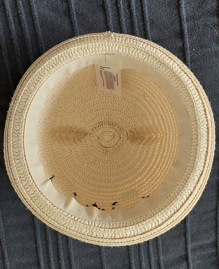 2 jolis chapeaux - photo numéro 4