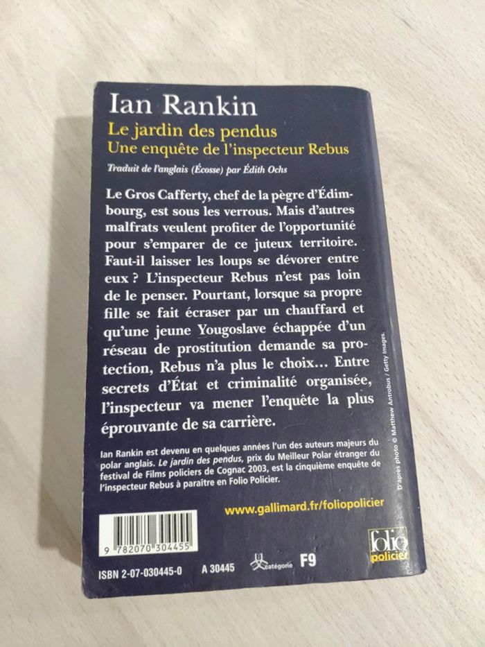 Livre poche le jardin des pendus inspecteur Rebus Ian Rankin - photo numéro 7