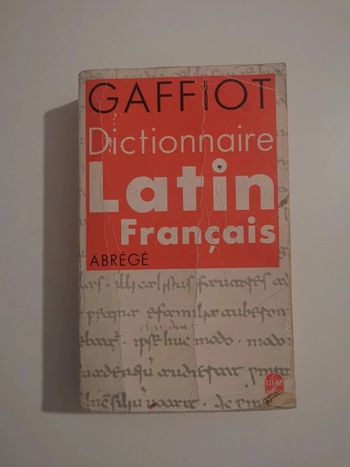 Dictionnaire latin français