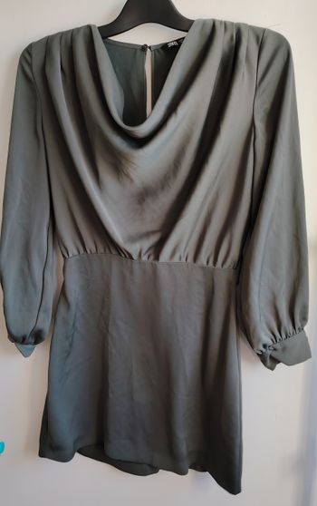 Robe courte Zara drapée – Taille XS (34)