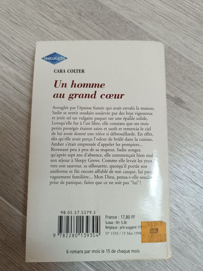 Livre Harlequin collection Horizon - photo numéro 2