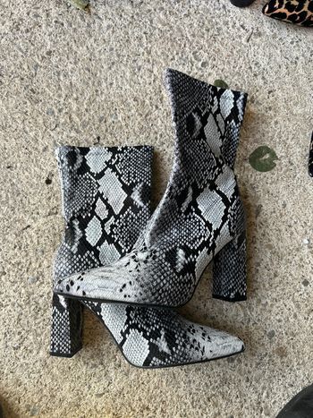 Bottes à talons pointure 39