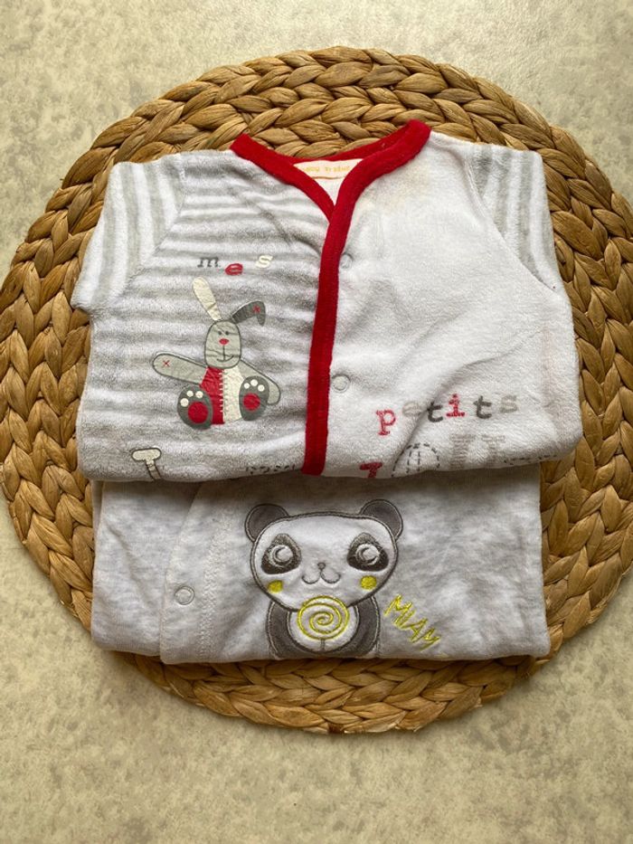 Lot 2 pyjamas dors bien 1 mois