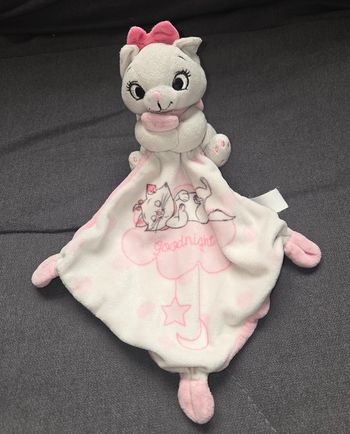 Doudou peluche chat Marie avec mouchoir goodnight - Disney