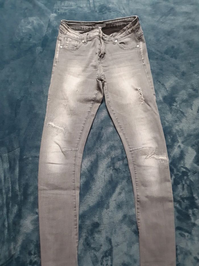 Jean gris