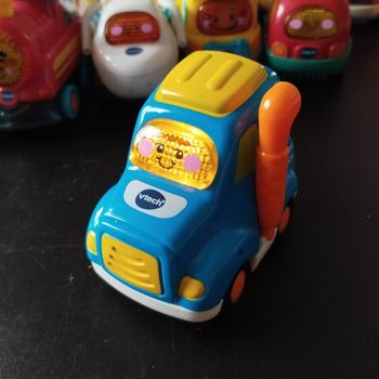 Tut Tut bolide Maxence camion essence