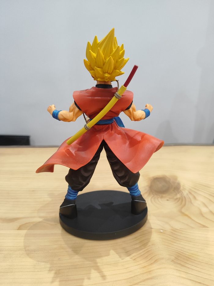 Figurine son Goku - photo numéro 2