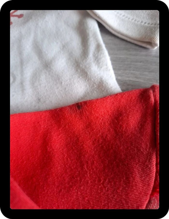 2 Bodies fille rouge et blanc - photo numéro 2