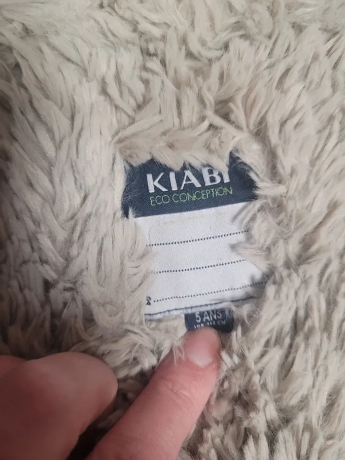Manteau fourré garçon taille 5 ans - photo numéro 6