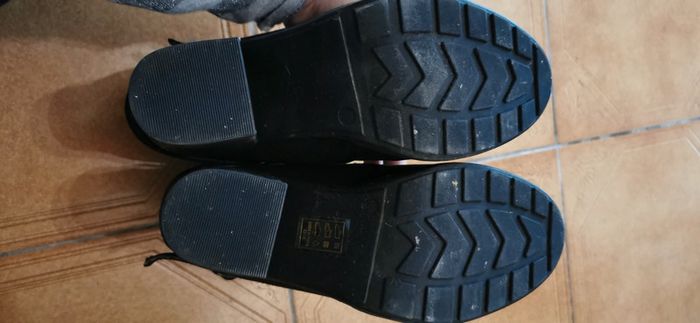 Bottines noires neuves - photo numéro 3