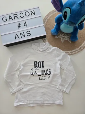 Tee-shirt roi des câlins 4ans