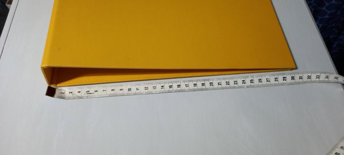 Classeur jaune - photo numéro 4
