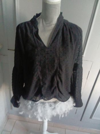 Blouse courte  la city Taille 42