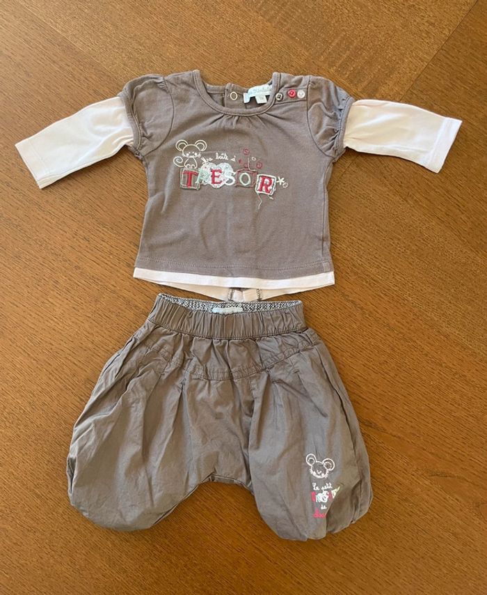 Ensemble bébé fille 1 mois