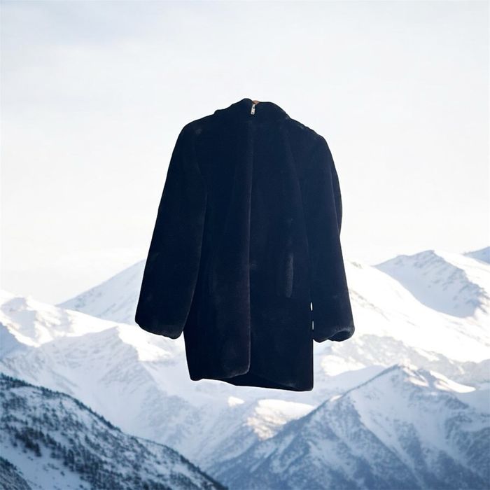 Manteau fausse fourrure - photo numéro 5