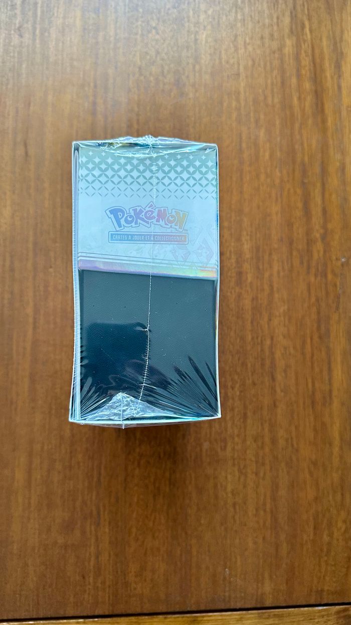 Pokemon ETB Évolutions Prismatiques 8.5 - photo numéro 5
