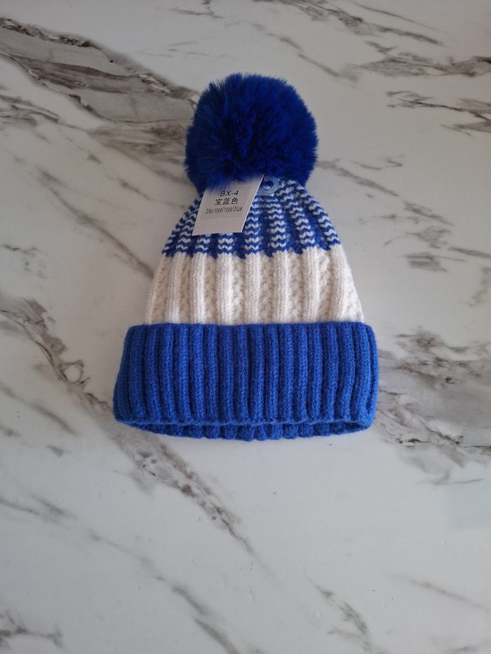 Bonnet femme bleu blanc - photo numéro 2