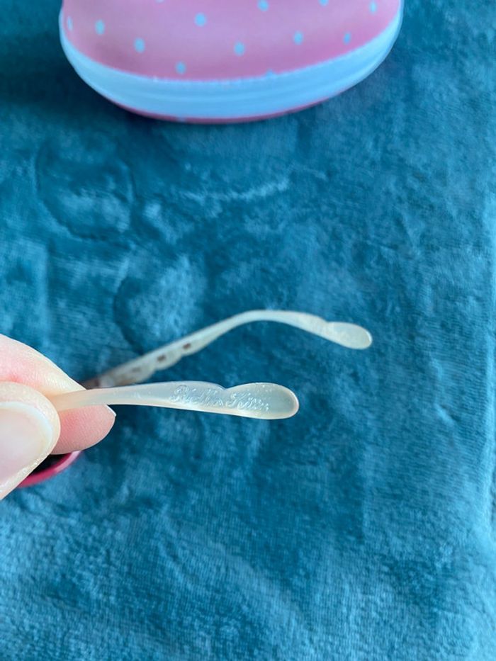 Lunettes de soleil fille hello kitty - photo numéro 6