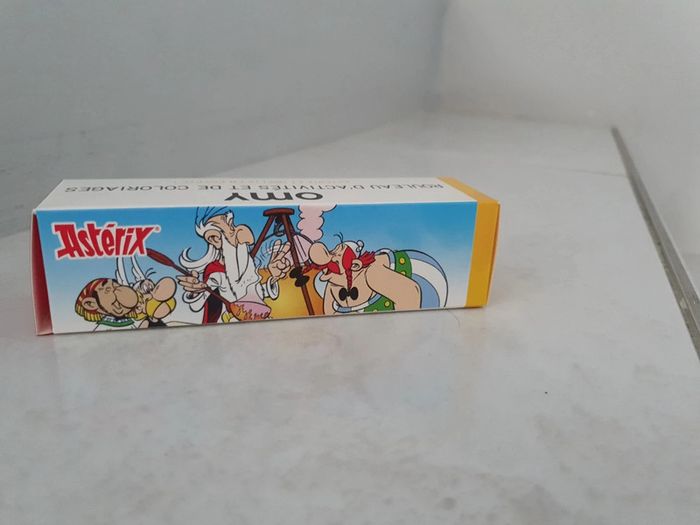 Petit rouleau d'activités et coloriage Astérix Neuf LY - photo numéro 2