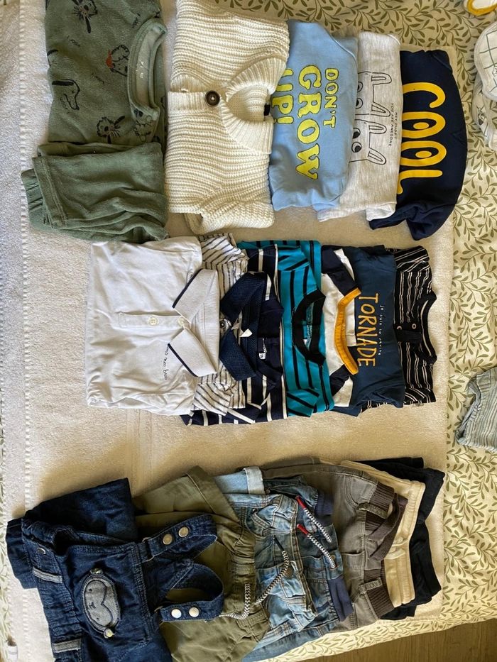 Lot de vêtements 12 mois
