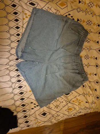 Short jean