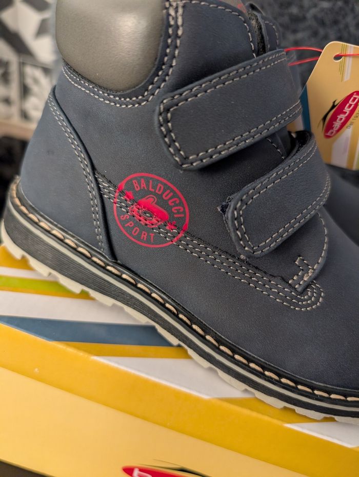 Bottines garçon. Taille 30. Neuf. Balducci - photo numéro 10