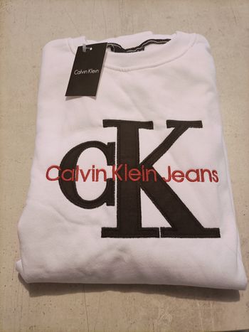 Pull Calvin Klein blanc S
