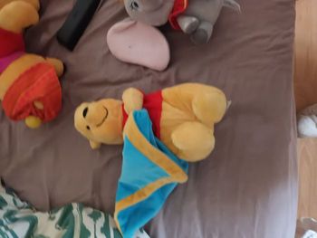 Peluche winnie doudo