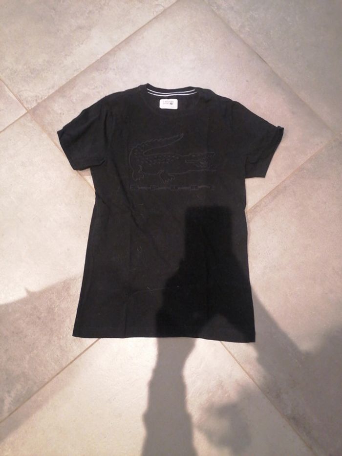 Tee shirt