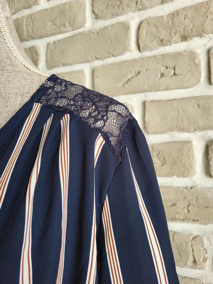 Blouse cache-cœur avec ceinture et dentelle Cache Cache - Casual chic - photo numéro 3