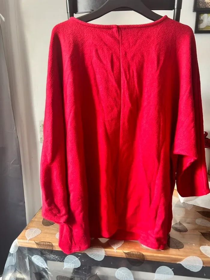 Pull rouge - photo numéro 4