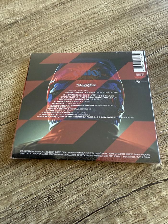 Cd edition collector the last race Squeezie - photo numéro 2