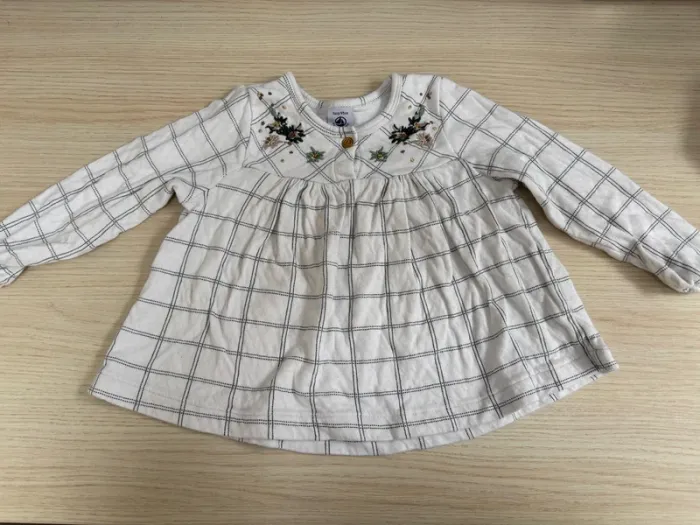 Blouse brodée petit bateau taille 3 ans