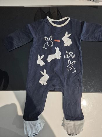 Pyjama leger 9 mois