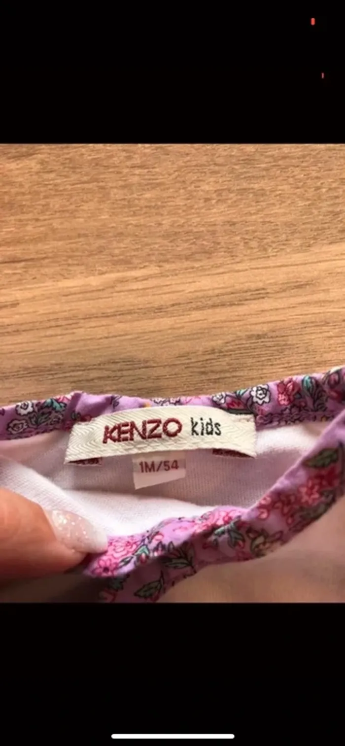 Body kenzo taille 1 mois - photo numéro 4