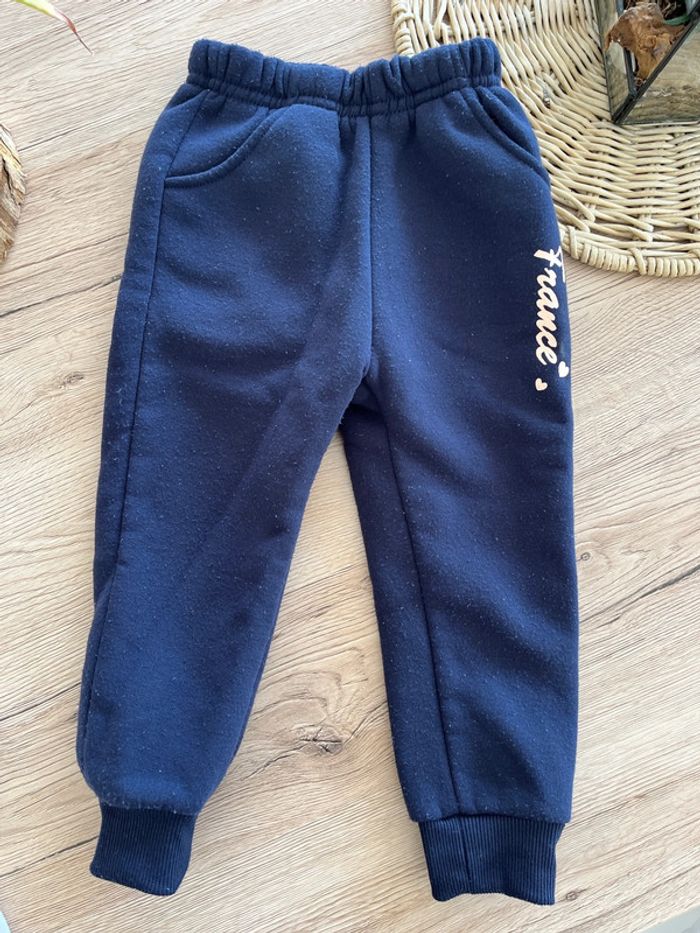 Jogging 1an (taille grand)