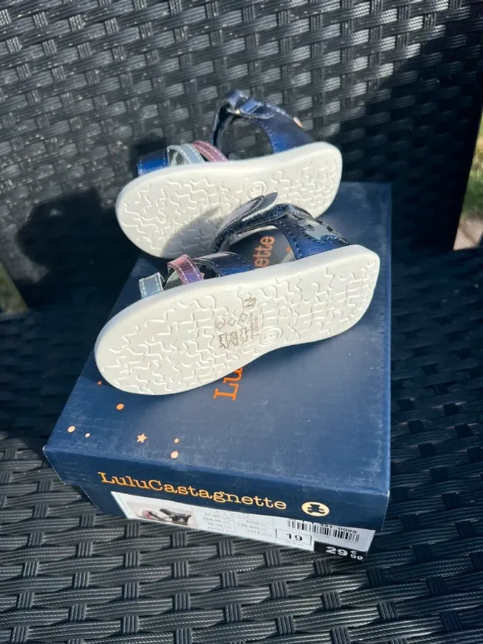 Sandales neuves, Lulu, castagnette, taille 19 - photo numéro 3
