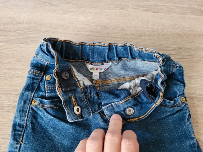 Lot de 3 pantalons fille en 18 mois - photo numéro 4