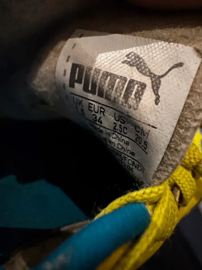 Chaussures de foot à crampons moulés - Puma - Evo speed 5 - Jaune & Bleu turquoise - 34 - Bon état - photo numéro 6