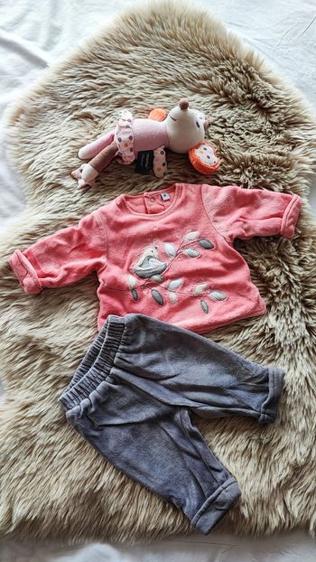 Ensemble chaud rose gris 1 mois