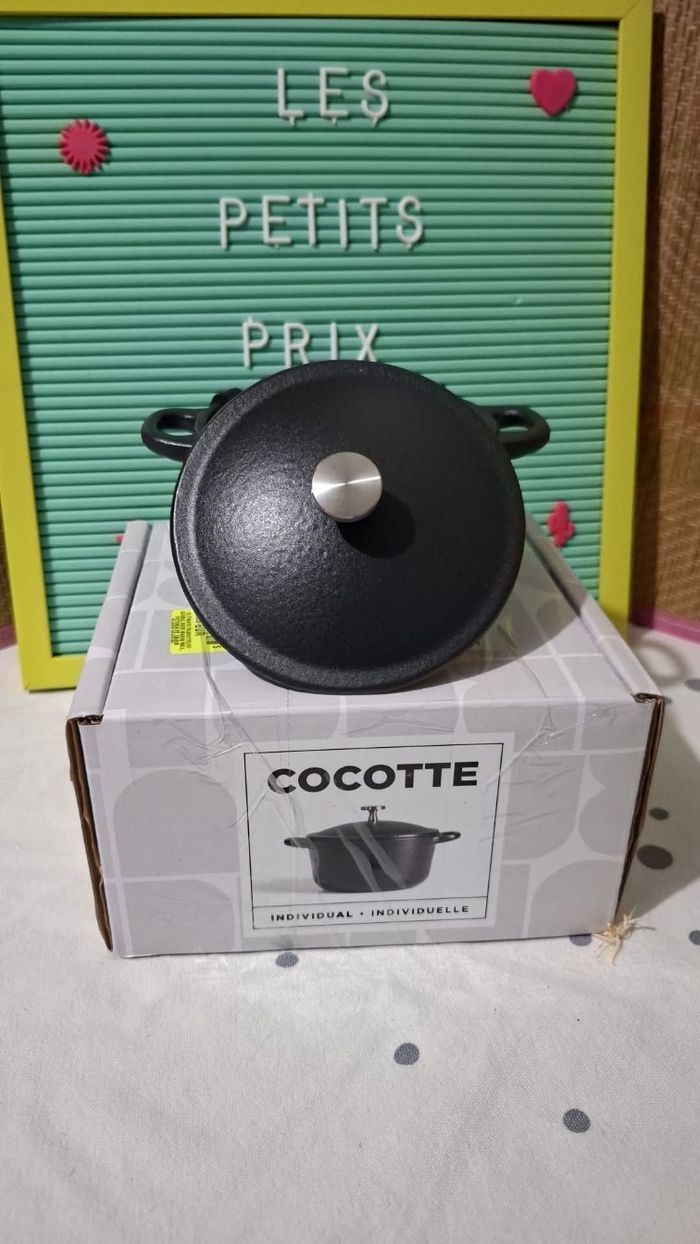 Cocotte en fonte - photo numéro 2