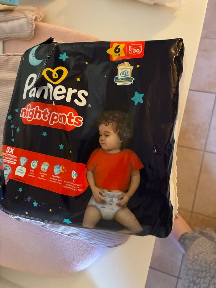 Pampers night pants