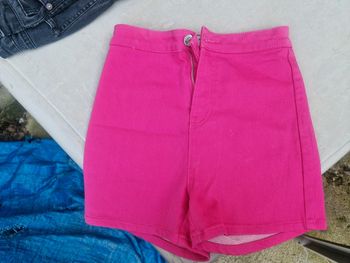 Short jennyfer taille xs